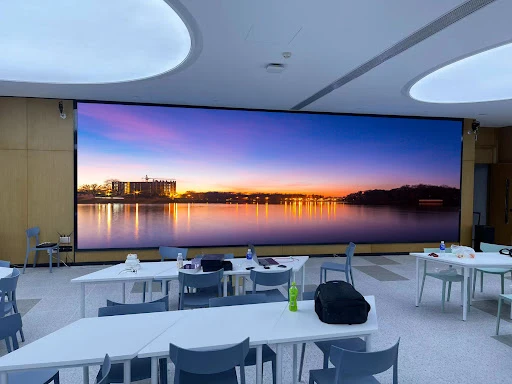 Stability refers to the quality reliability of the LED display screen during the aging stage after it is made into a finished product You can ask the manufacturer for aging records to get the number of conditions that