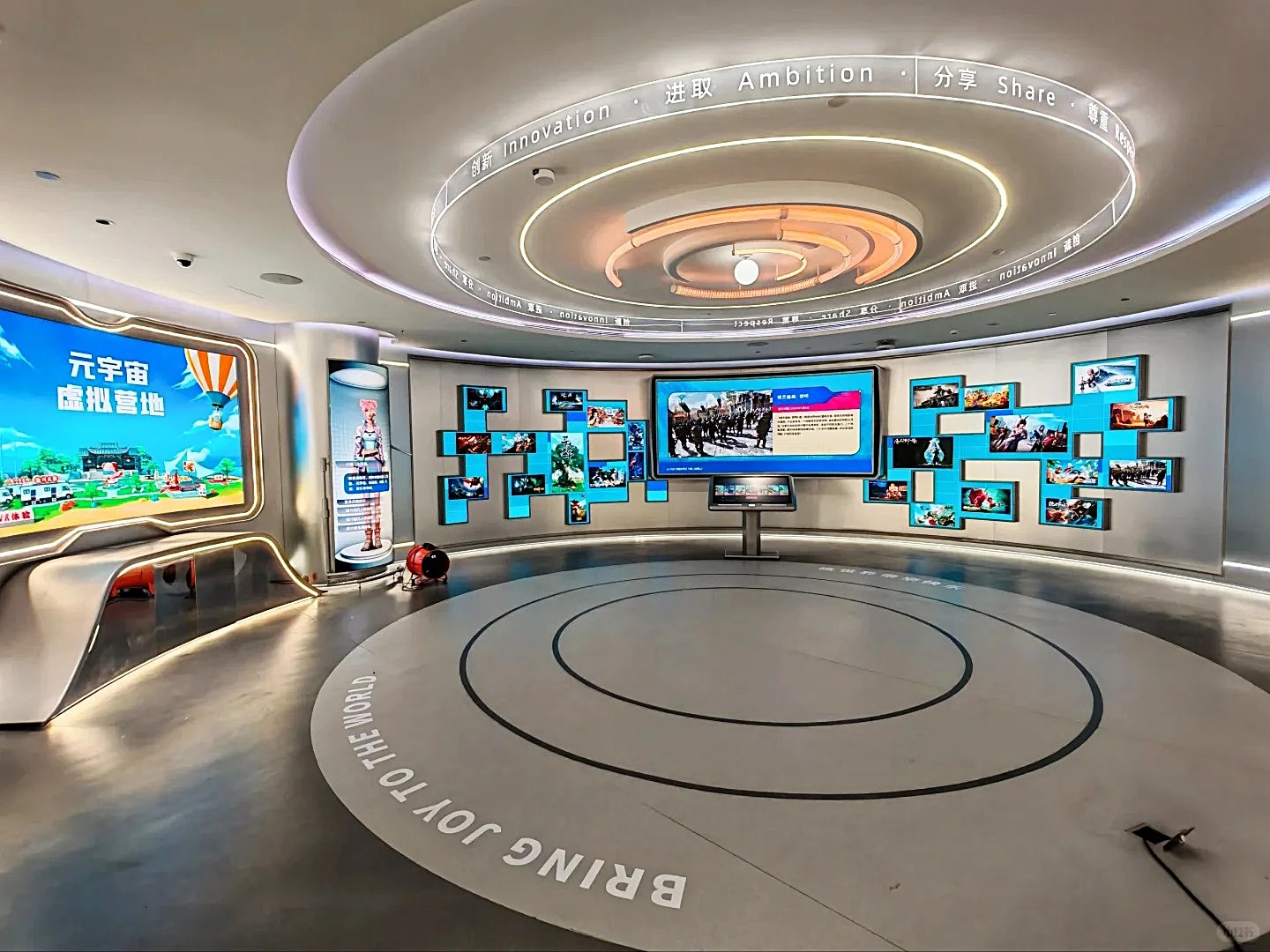 At the same time, the interactive design of the LED screen allows the audience to participate, enhance the experience, promote in-depth communication between the company and the audience, and help the company better convey value in the display and stand out.