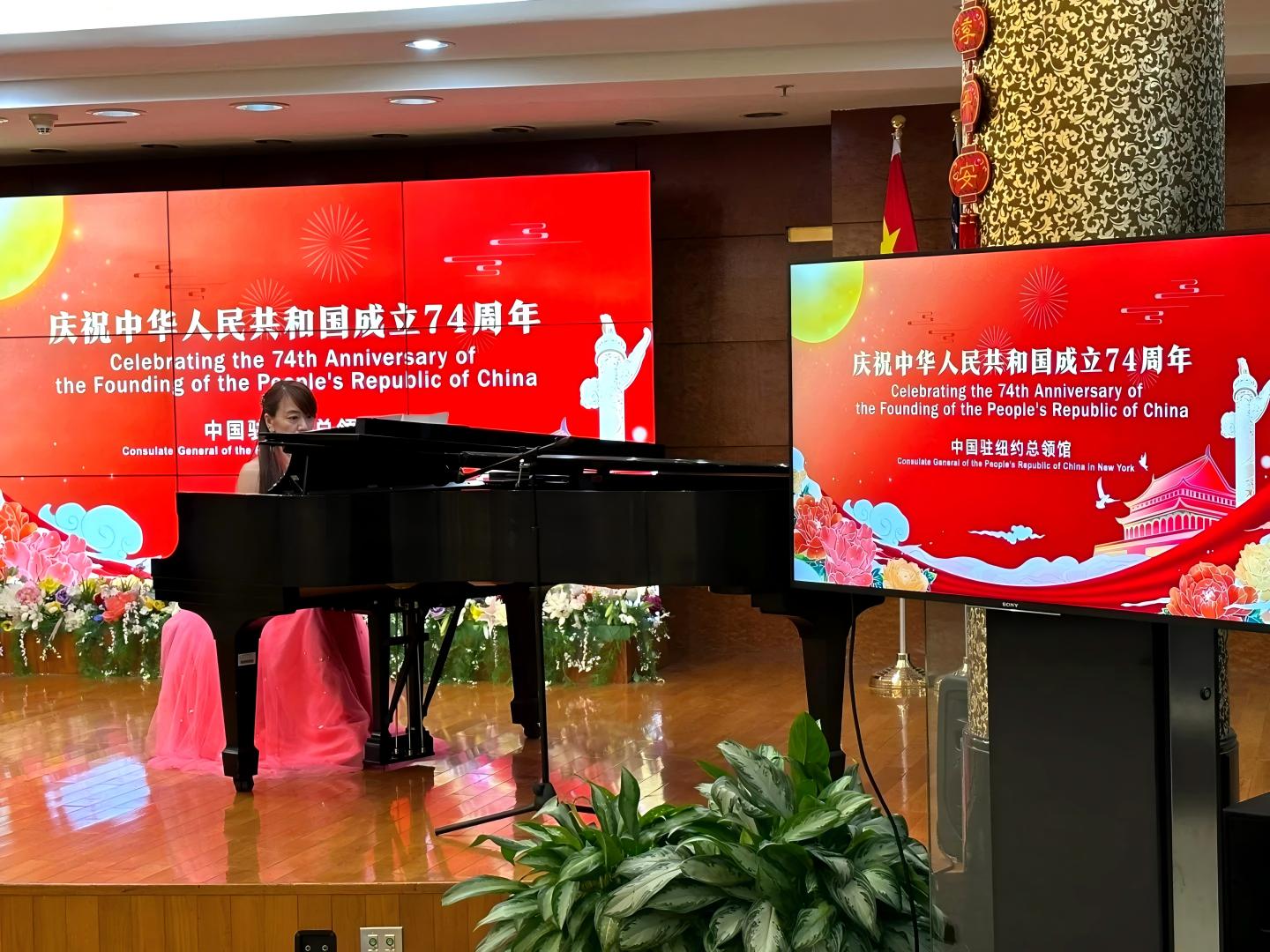 A: LED screens bring many differences to government agencies. They break the limitations of traditional information dissemination and can present policy content in a vivid and intuitive way. For example, in government halls, service processes and promotional videos can be played in a scrolling manner to facilitate people's services and improve service efficiency. In internal meetings, its high-definition display makes data presentation clearer and helps to make accurate decisions. In external exchanges, the city image promotional videos or work results displayed on LED screens demonstrate the vitality and strength of the government. Moreover, its network connection function can realize remote real-time updates to ensure timely and accurate information. LED screens have become a powerful tool for government agencies to show modernization, enhance their people-friendly image, and strengthen information interaction.