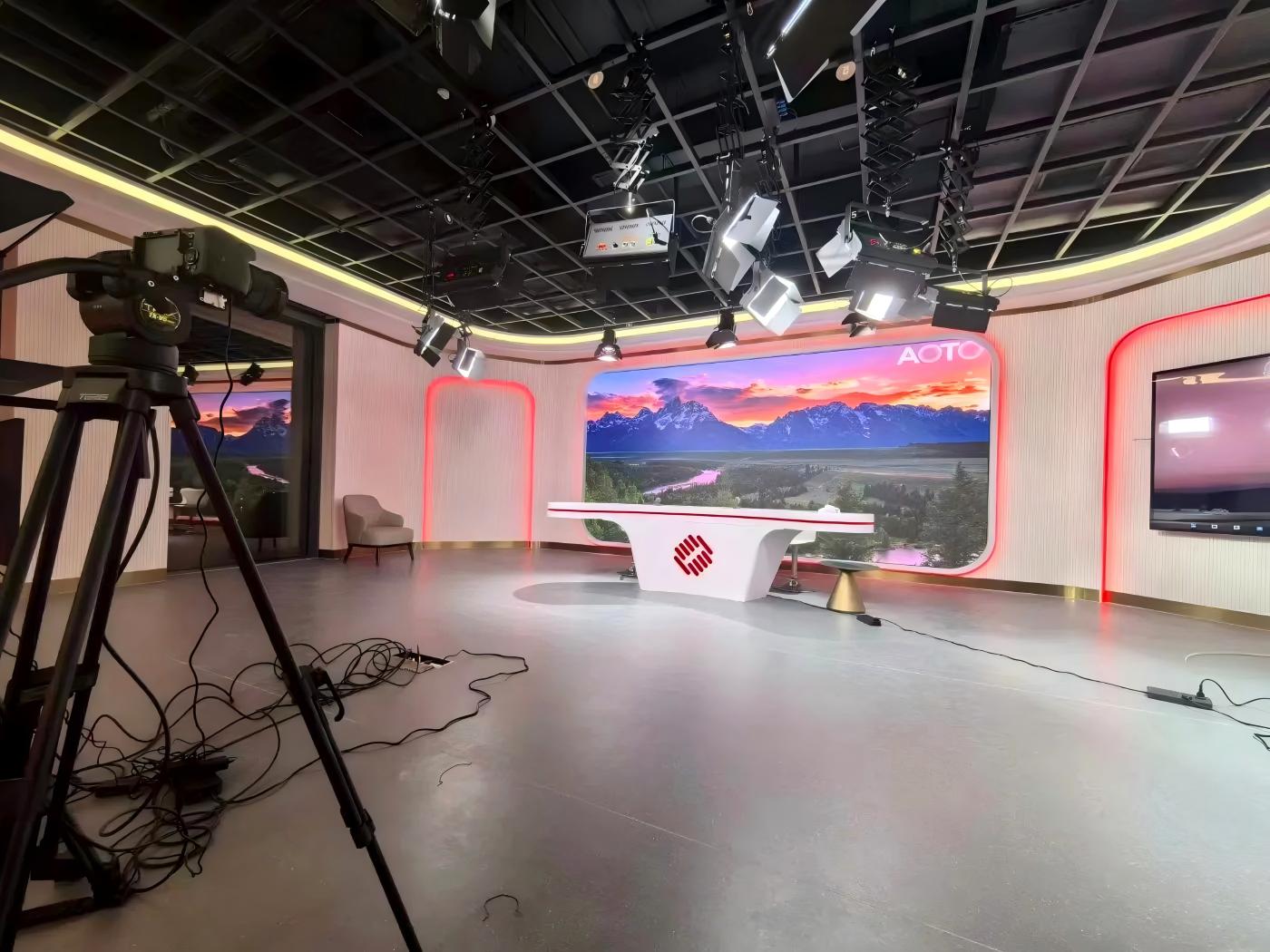 Q: What are the advantages of using large LED screens in the studio?